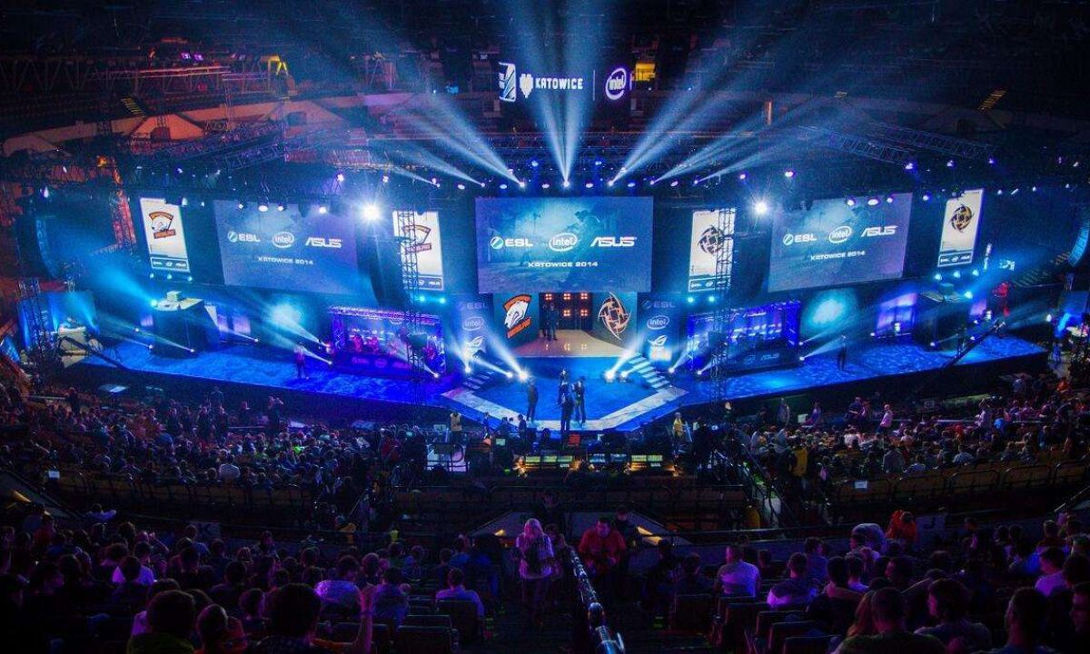 献力量的球 献力量的球