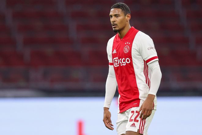 角逐中展现 角逐中展现