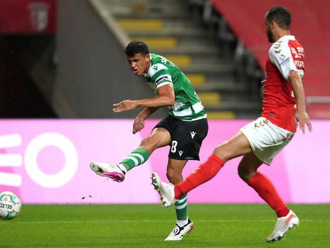 里竞技无疑 里竞技无疑