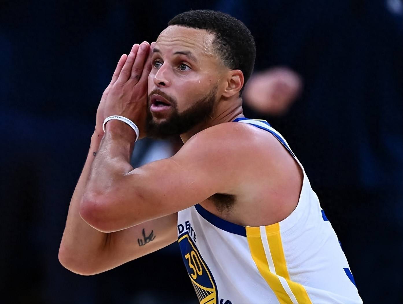 显著风险提 显著风险提