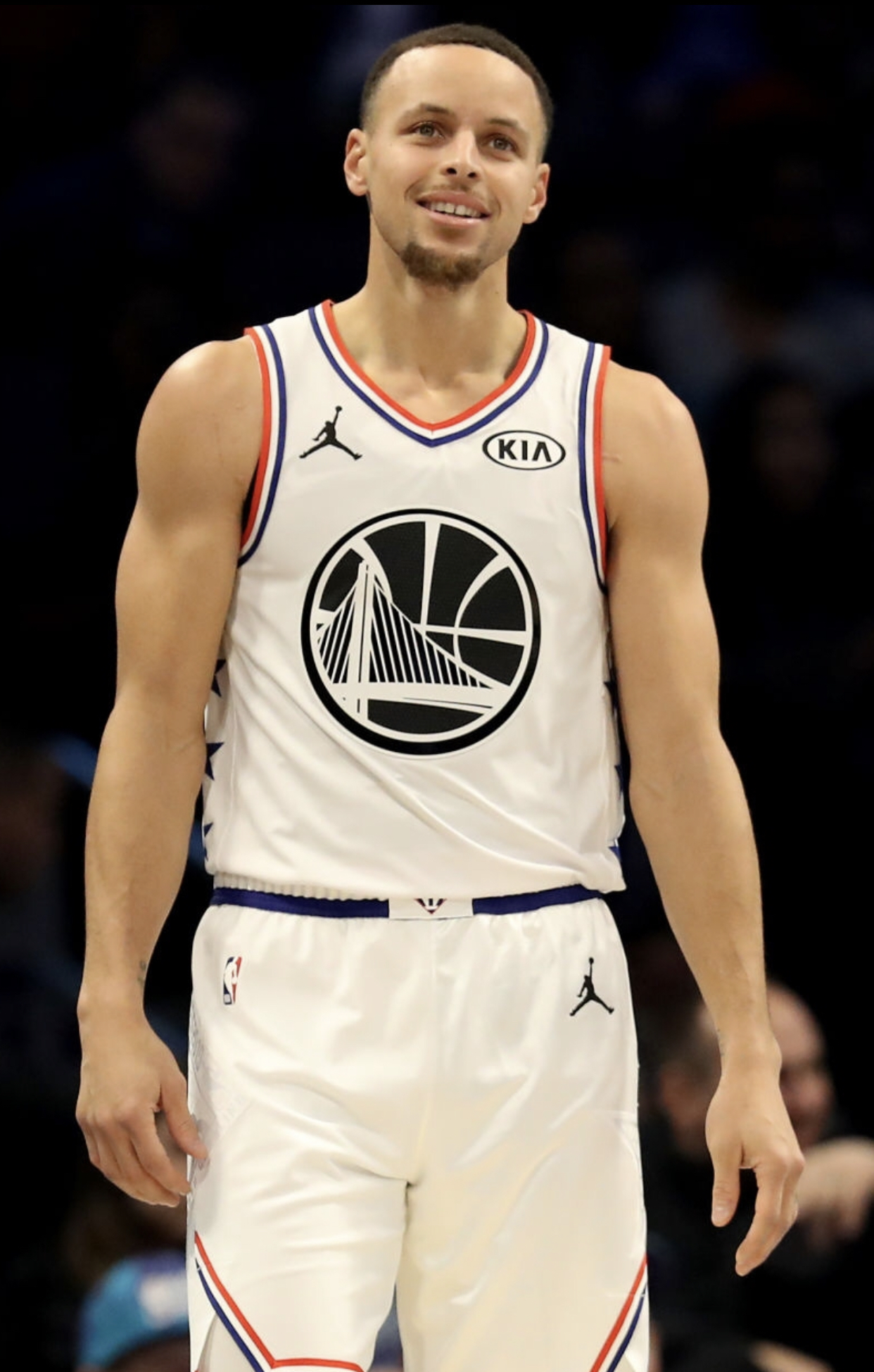 低重心持球 低重心持球